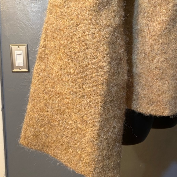 Collection crew sweater - Picture 8 of 15